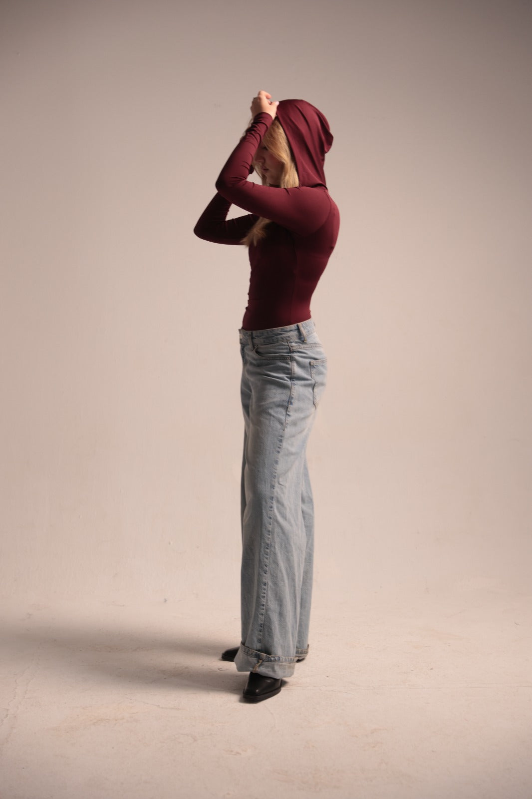 Mok Hood Top