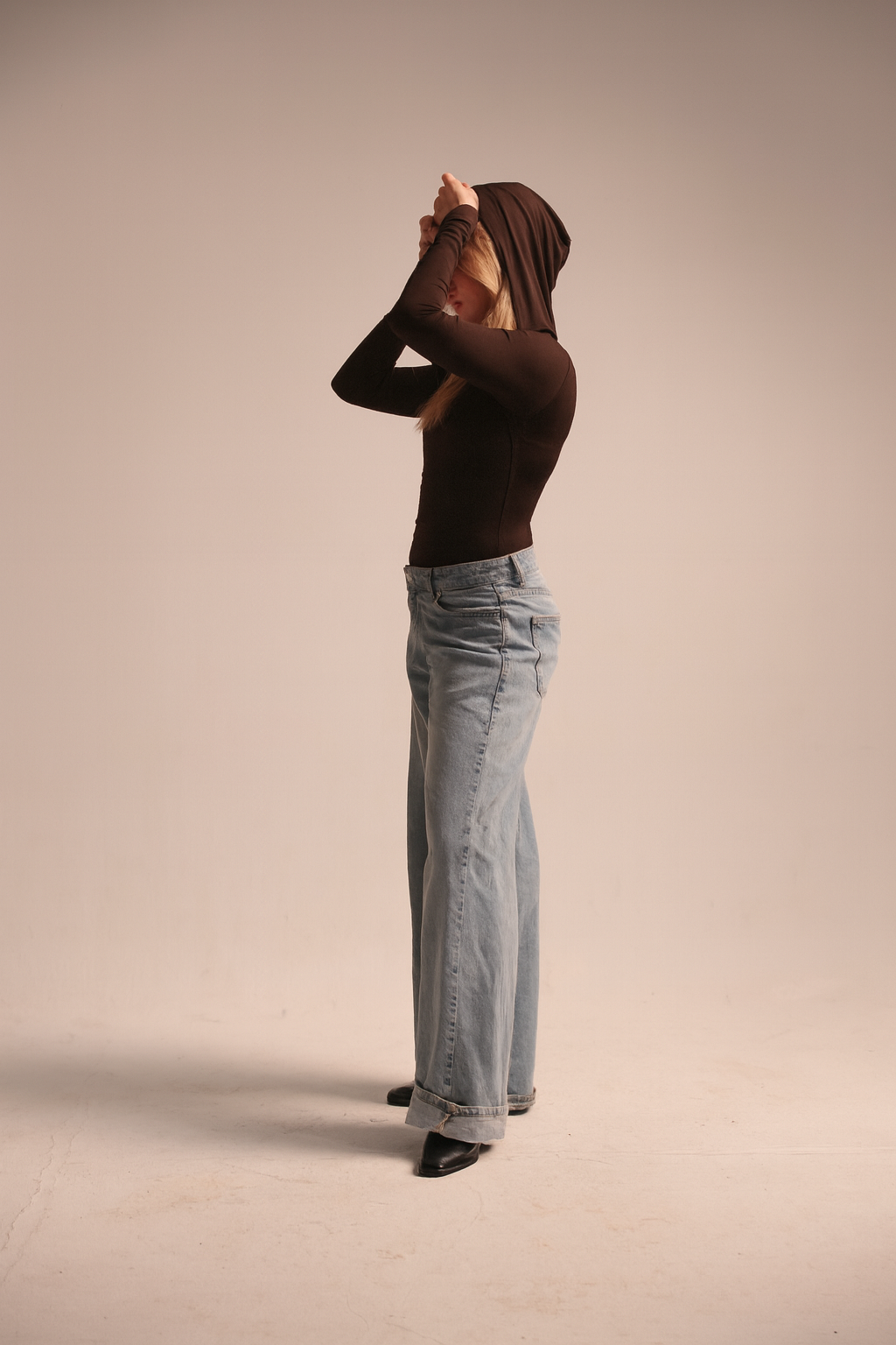 Mok Hood Top